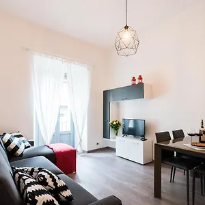 https://central-modern-apartment.it-lombardy.com