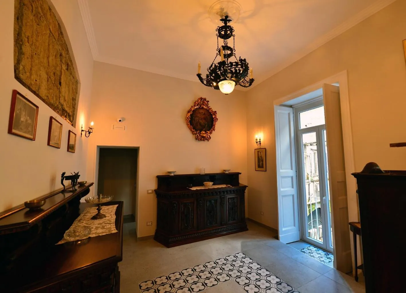 Affittacamere Hotel Xenia Neapolis Italia