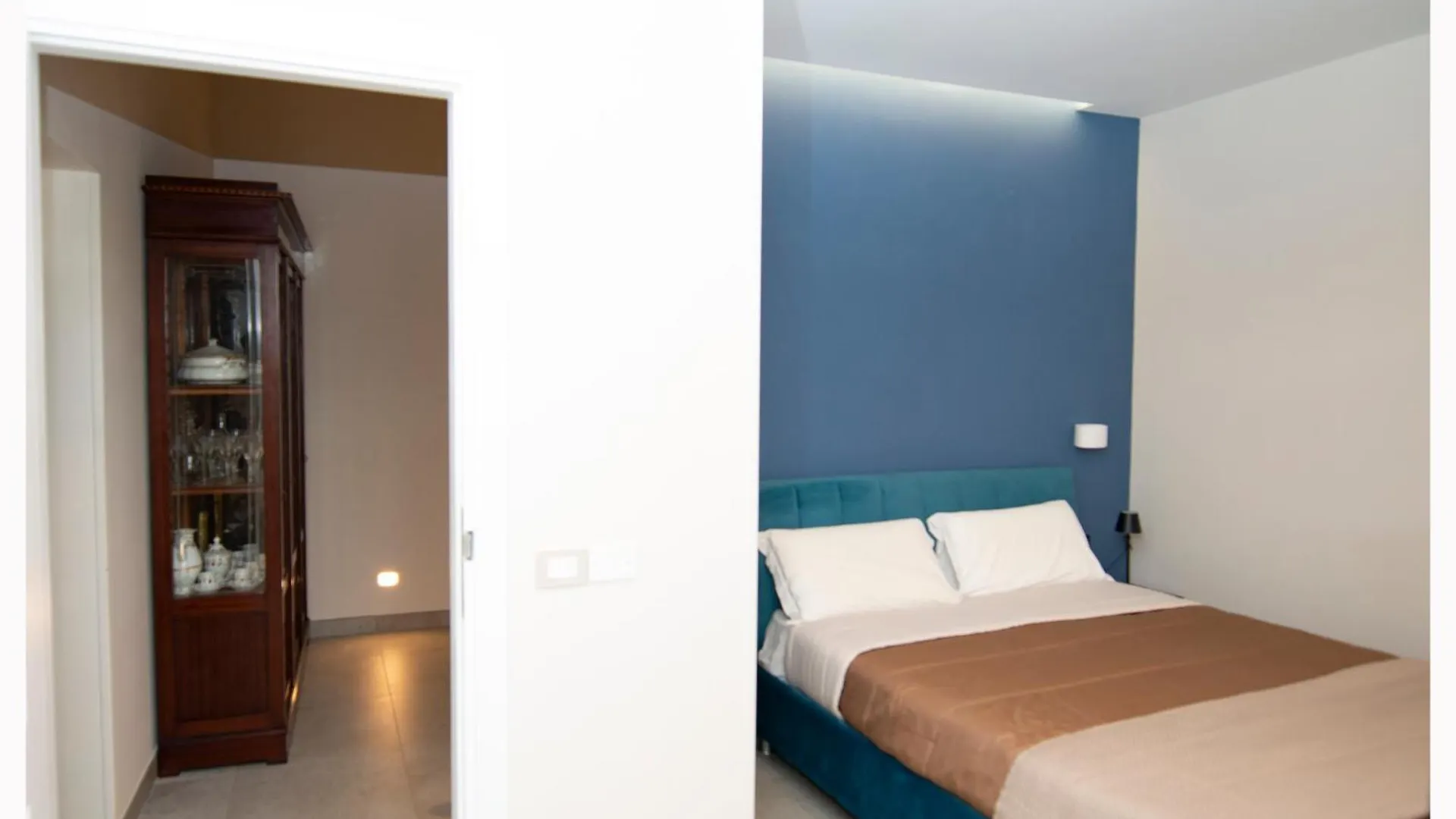 Hotel Xenia Neapolis Italia