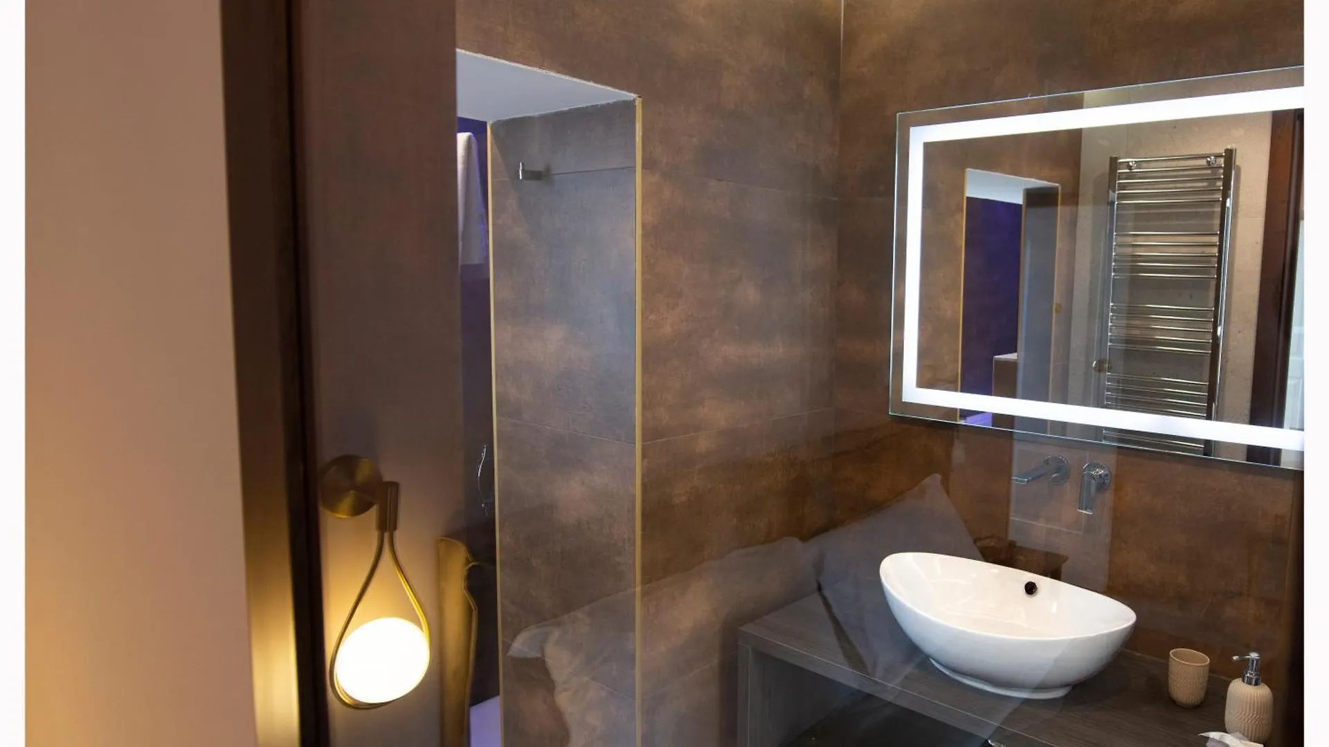 Hotel Xenia Neapolis Affittacamere Napoli