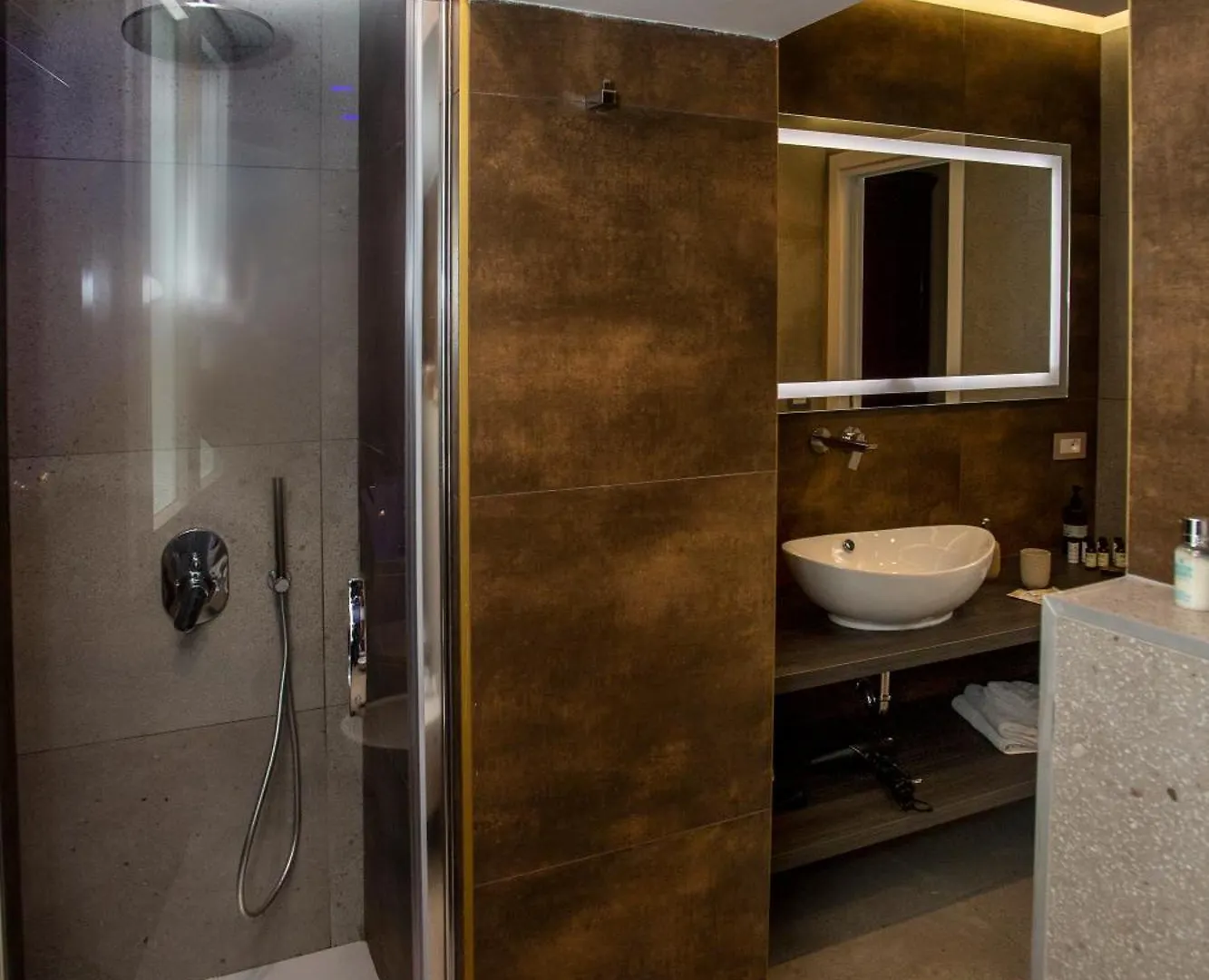 Affittacamere Hotel Xenia Neapolis Italia