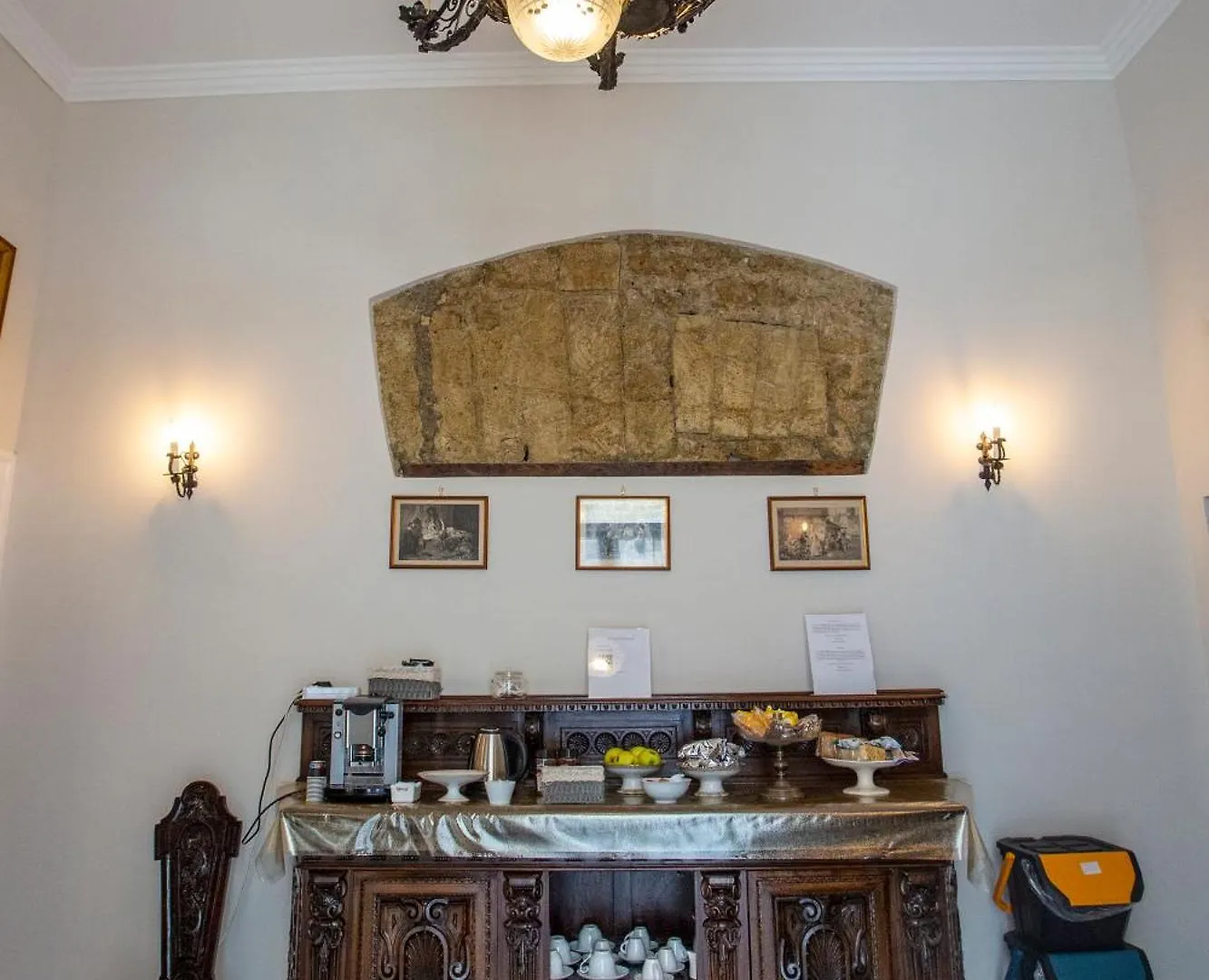 Hotel Xenia Neapolis Italia
