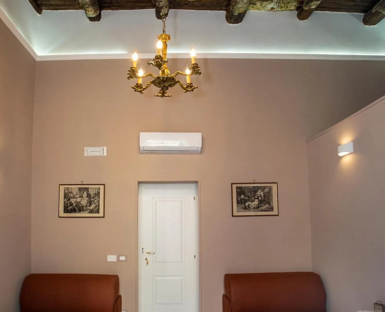 Affittacamere Hotel Xenia Neapolis Italia